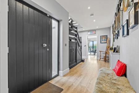 6 bedroom Detached house for sale in Whitestone Close, Mayals, Swansea, SA3