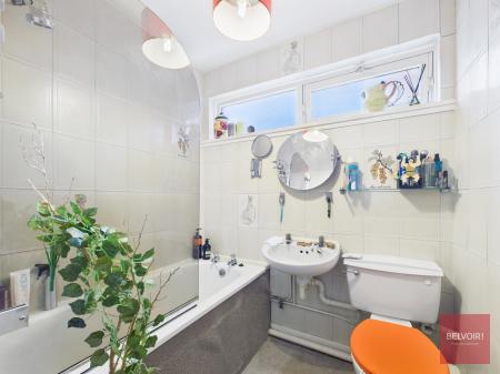 2 bedroom Flat for sale in Fairhaven Court, Langland, Swansea, SA3