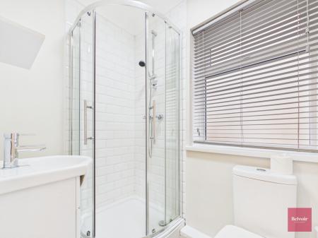 2 bedroom Ground floor flat to let in Bishopston Road, Bishopston, Swansea, SA3