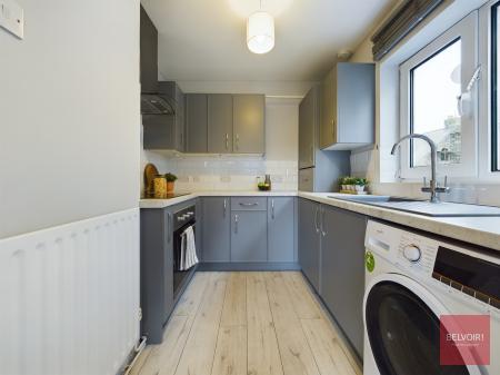2 bedroom Ground floor flat to let in Bishopston Road, Bishopston, Swansea, SA3