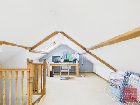 5 bedroom Semi-detached house for sale in Bryn Road, Loughor, Swansea, SA4