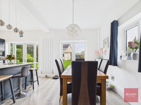 5 bedroom Semi-detached house for sale in Bryn Road, Loughor, Swansea, SA4