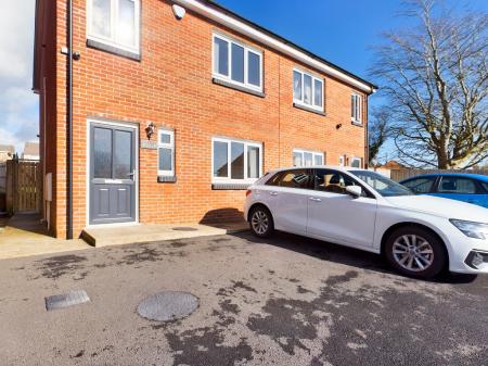 Gendros Crescent, Gendros, Swansea, SA5