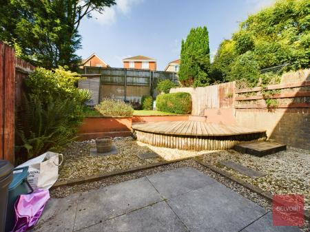 2 bedroom Terraced House to let in Charlotte Court, Townhill, Swansea, SA1