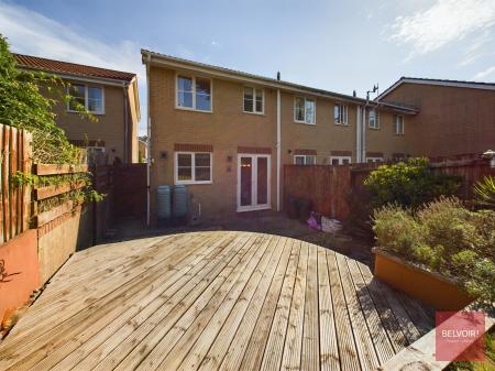 2 bedroom Terraced House to let in Charlotte Court, Townhill, Swansea, SA1