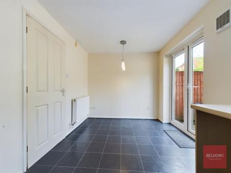2 bedroom Terraced House to let in Charlotte Court, Townhill, Swansea, SA1