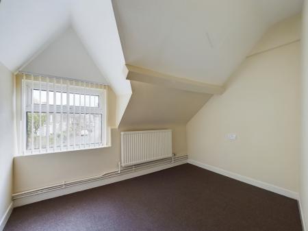 2 bedroom Maisonette to let in Pentre Treharne Hill, Landore, Swansea, SA1