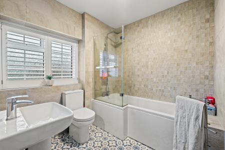 4 bedroom Detached house for sale in Woollacott Drive, Newton, Swansea, SA3