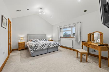 4 bedroom Detached house for sale in Woollacott Drive, Newton, Swansea, SA3