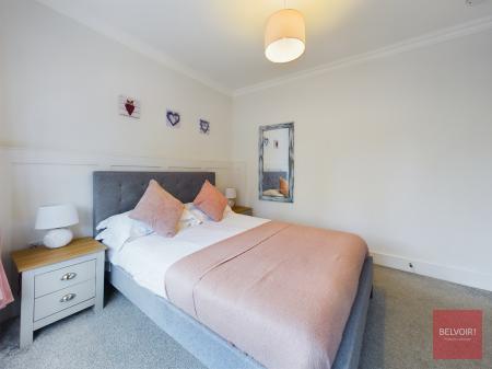 3 bedroom Bungalow to let in Short Street, Mount Pleasant, Swansea, SA1