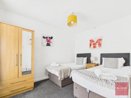 3 bedroom End of terrace house to let in Hosea Row, Landore, Swansea, SA1