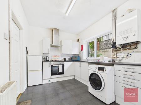 3 bedroom End of terrace house to let in Hosea Row, Landore, Swansea, SA1