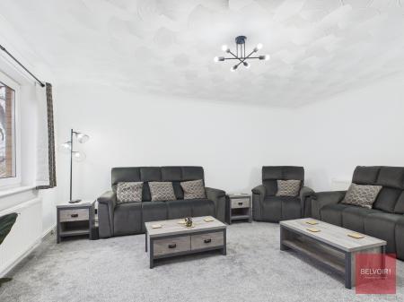 2 bedroom Flat for sale in Roman Court, Swansea, SA3