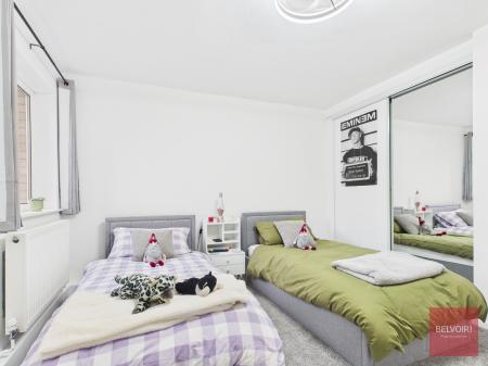 2 bedroom Flat for sale in Roman Court, Swansea, SA3