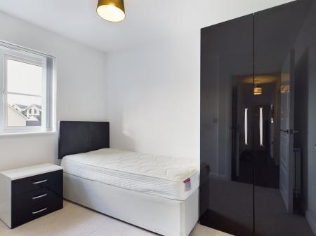 2 bedroom Flat for sale in Bellerphon Court, Pentrechwyth, Swansea, SA1