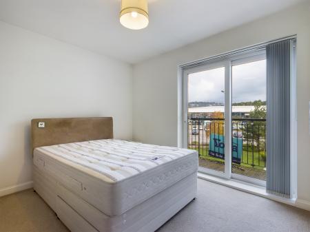 2 bedroom Flat for sale in Bellerphon Court, Pentrechwyth, Swansea, SA1