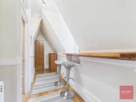 2 bedroom Flat for sale in Langland Bay Manor, Langland, Swansea, SA3