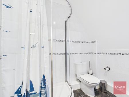 2 bedroom Flat for sale in Langland Bay Manor, Langland, Swansea, SA3