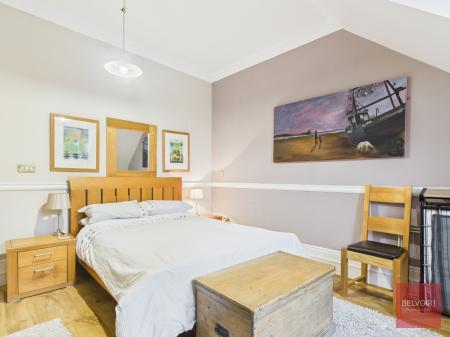 2 bedroom Flat for sale in Langland Bay Manor, Langland, Swansea, SA3