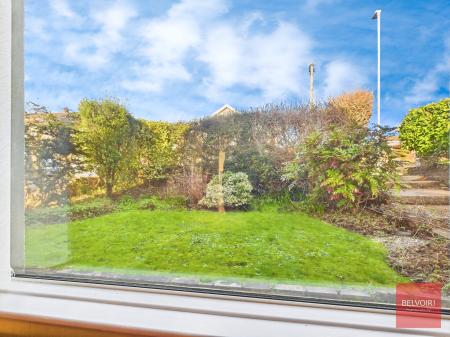 3 bedroom Detached house for sale in Bron Y Bryn, Killay, Swansea, SA2