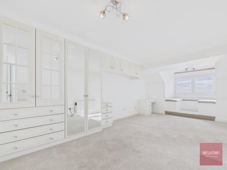 3 bedroom Flat to let in Caswell Bay Court, Caswell Road, Caswell, Swansea, SA3