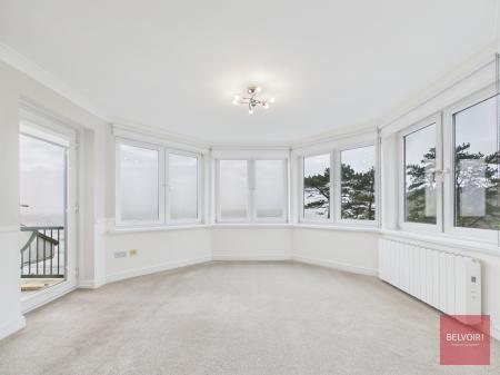 3 bedroom Flat to let in Caswell Bay Court, Caswell Road, Caswell, Swansea, SA3