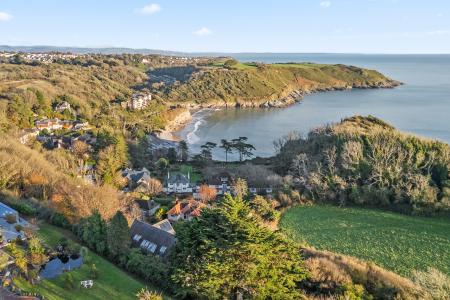 3 bedroom Flat to let in Caswell Bay Court, Caswell Road, Caswell, Swansea, SA3