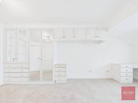 3 bedroom Flat to let in Caswell Bay Court, Caswell Road, Caswell, Swansea, SA3