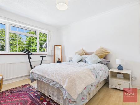 5 bedroom Detached house for sale in Eastlands Park, Bishopston, Swansea, SA3