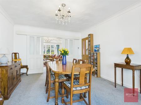 5 bedroom Detached house for sale in Eastlands Park, Bishopston, Swansea, SA3