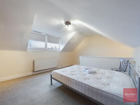 2 bedroom Maisonette to let in Dilwyn Road, Sketty, Swansea, SA2