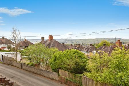 3 bedroom Semi-detached house to let in Lon Dan Y Coed, Cockett, Swansea, SA2