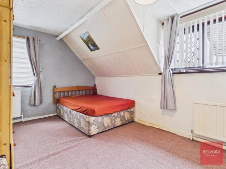 2 bedroom Semi-detached house for sale in Pantycelyn Road, Townhill, Swansea, SA1