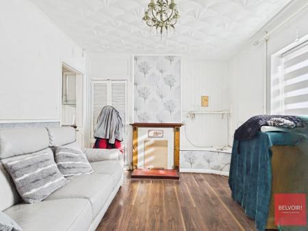 2 bedroom Semi-detached house for sale in Pantycelyn Road, Townhill, Swansea, SA1