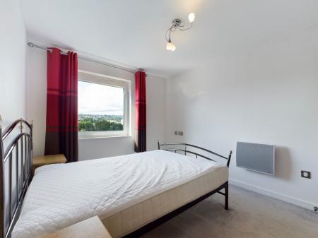 1 bedroom Flat to let in Phoebe Road, Copper Quarter, Swansea, SA1