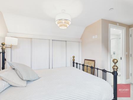 3 bedroom Detached house for sale in Summerland Lane, Newton, Swansea, SA3