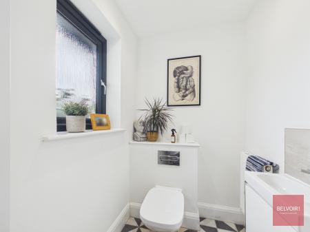 3 bedroom Detached house for sale in Summerland Lane, Newton, Swansea, SA3