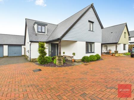 Summerland Lane, Newton, Swansea, SA3