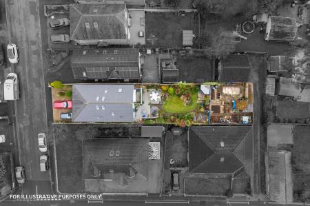 4 bedroom Detached house for sale in Carnglas Avenue, Sketty, Swansea, SA2