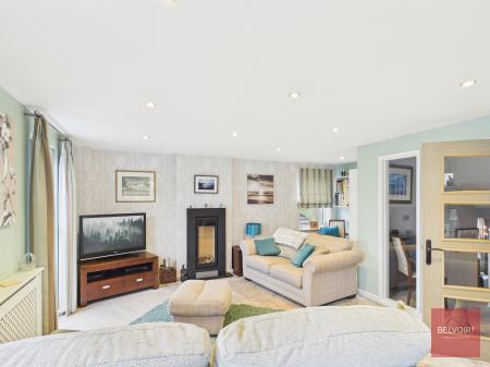 4 bedroom Detached house for sale in Carnglas Avenue, Sketty, Swansea, SA2