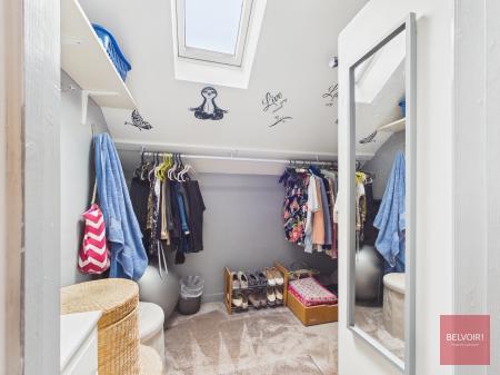 4 bedroom Detached house for sale in Carnglas Avenue, Sketty, Swansea, SA2