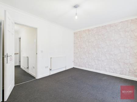 2 bedroom Terraced House for sale in Middle Road, Swansea, SA5