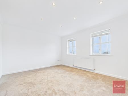 4 bedroom Town house for sale in Waverley Drive, Mumbles, Swansea, SA3