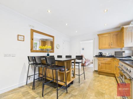 5 bedroom Detached house for sale in Applegrove, Reynoldston, Swansea, SA3