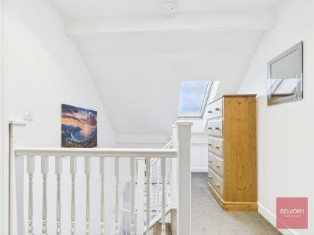 5 bedroom Detached house for sale in Applegrove, Reynoldston, Swansea, SA3