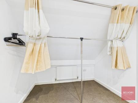 5 bedroom Detached house for sale in Applegrove, Reynoldston, Swansea, SA3