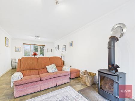 5 bedroom Detached house for sale in Applegrove, Reynoldston, Swansea, SA3