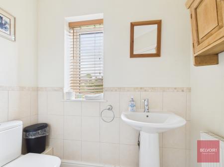 5 bedroom Detached house for sale in Applegrove, Reynoldston, Swansea, SA3