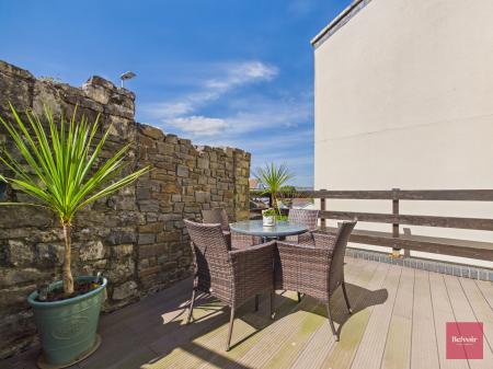 2 bedroom Flat for sale in St Annes, Mumbles, Swansea, SA3