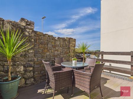 2 bedroom Flat for sale in St Annes, Mumbles, Swansea, SA3